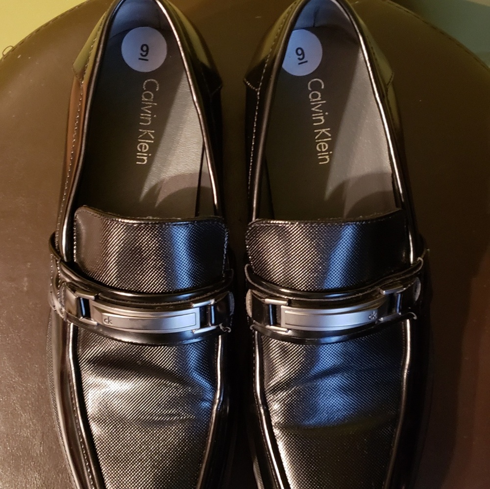 Calvin Klein Size 9 Men's Leather Shoes